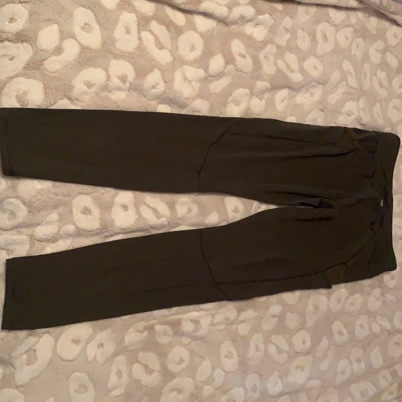 Forever 21 Dark Olive Green Active Leggings Size M - Picture 2 of 2